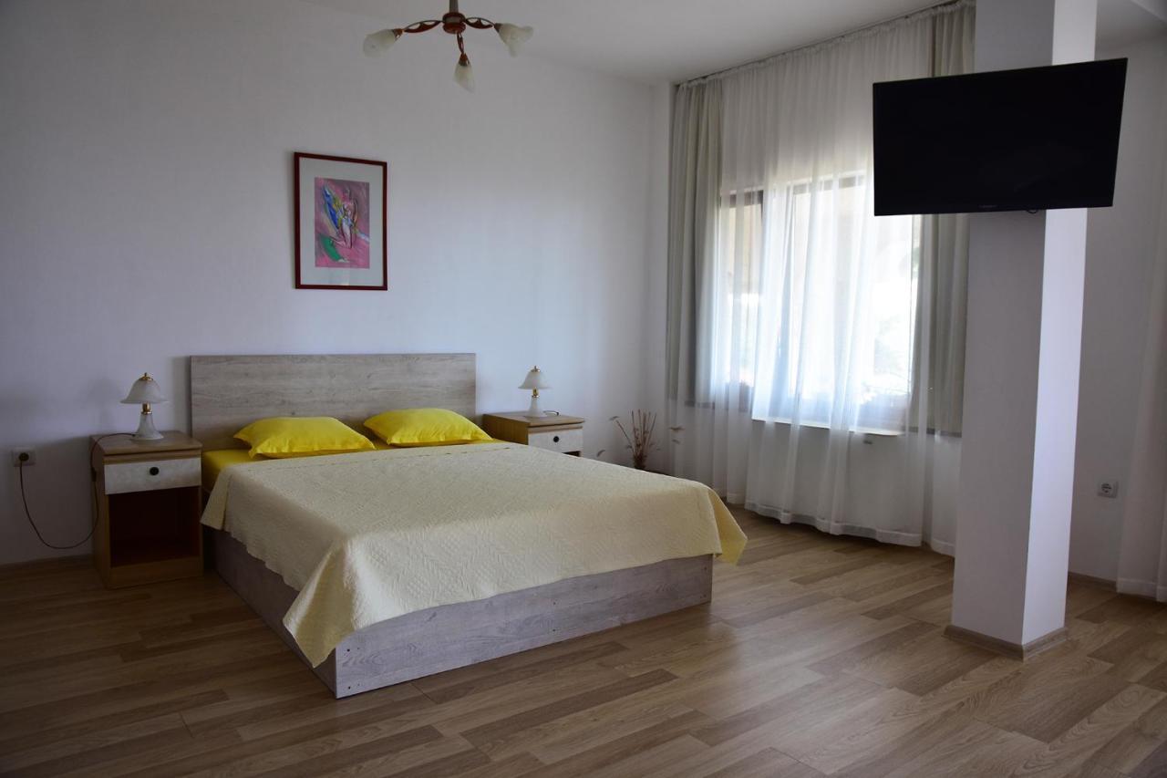 Guest Rooms Sea View Balchik Luaran gambar