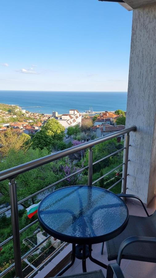 Guest Rooms Sea View Balchik Luaran gambar